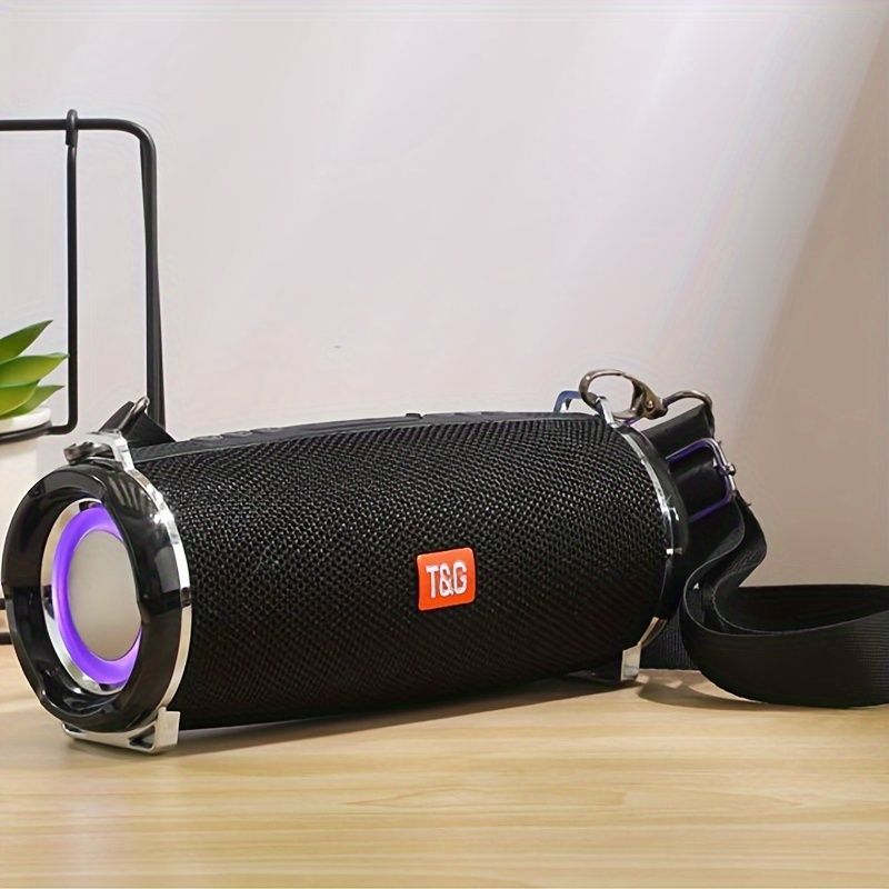Portable Wireless Speaker Bluetooth Speaker Flashing LED Lights Party Speaker - Green - Size 01