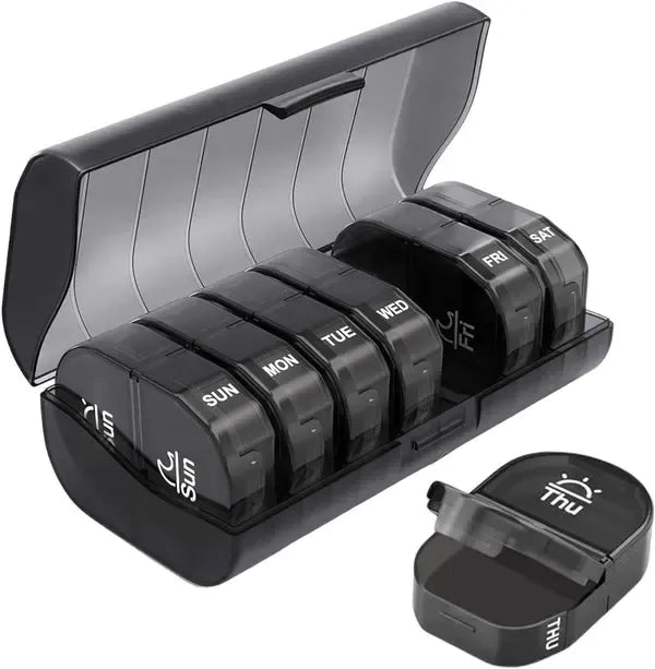Weekly Dosette Dosing Box with Two Compartments Per Day and Carry Case, 7 Daily Boxes, BPA-Free Plastic, 14.5 x 8 x 4.2 cm