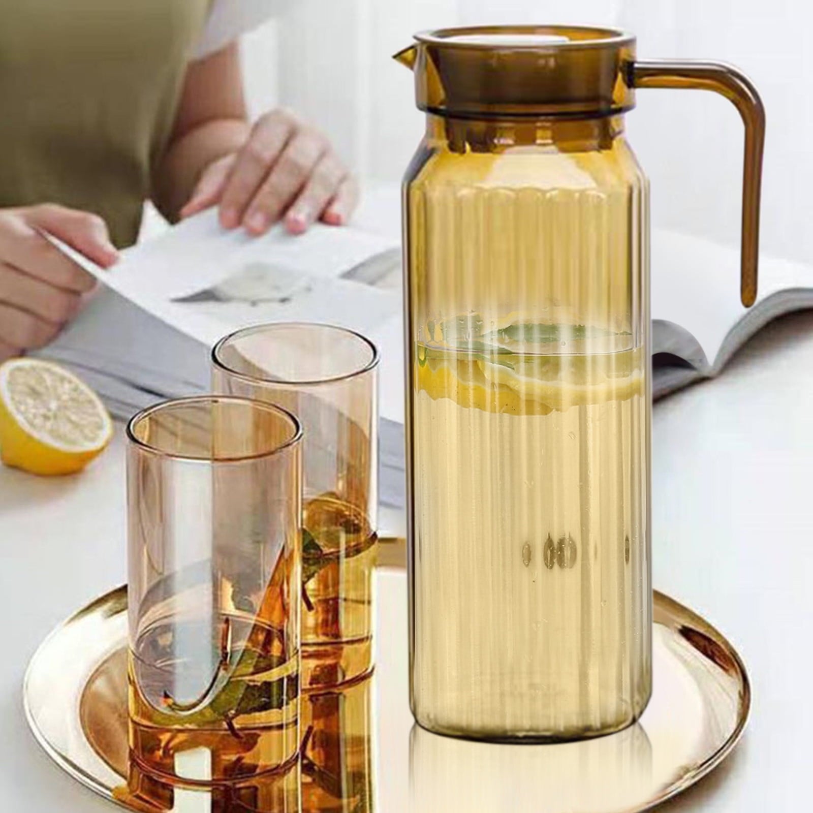 Water Pitcher with Lid, 2 L Plastic Pitcher for Tea & Juice Water, Hot/Cold Water Jug, Tea Pitcher, Juice Pitcher, 13.5 x 7.2 x 4.7 Inch Z-3-Coffee