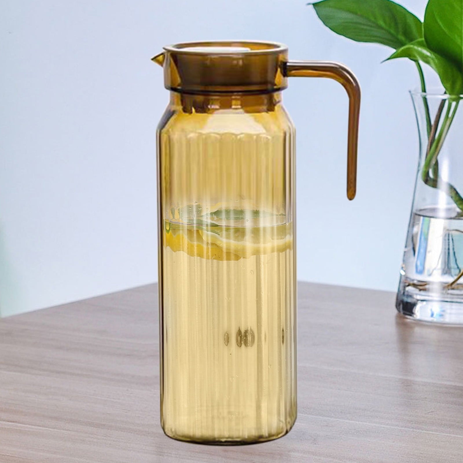 Water Pitcher with Lid, 2 L Plastic Pitcher for Tea & Juice Water, Hot/Cold Water Jug, Tea Pitcher, Juice Pitcher, 13.5 x 7.2 x 4.7 Inch Z-3-Coffee
