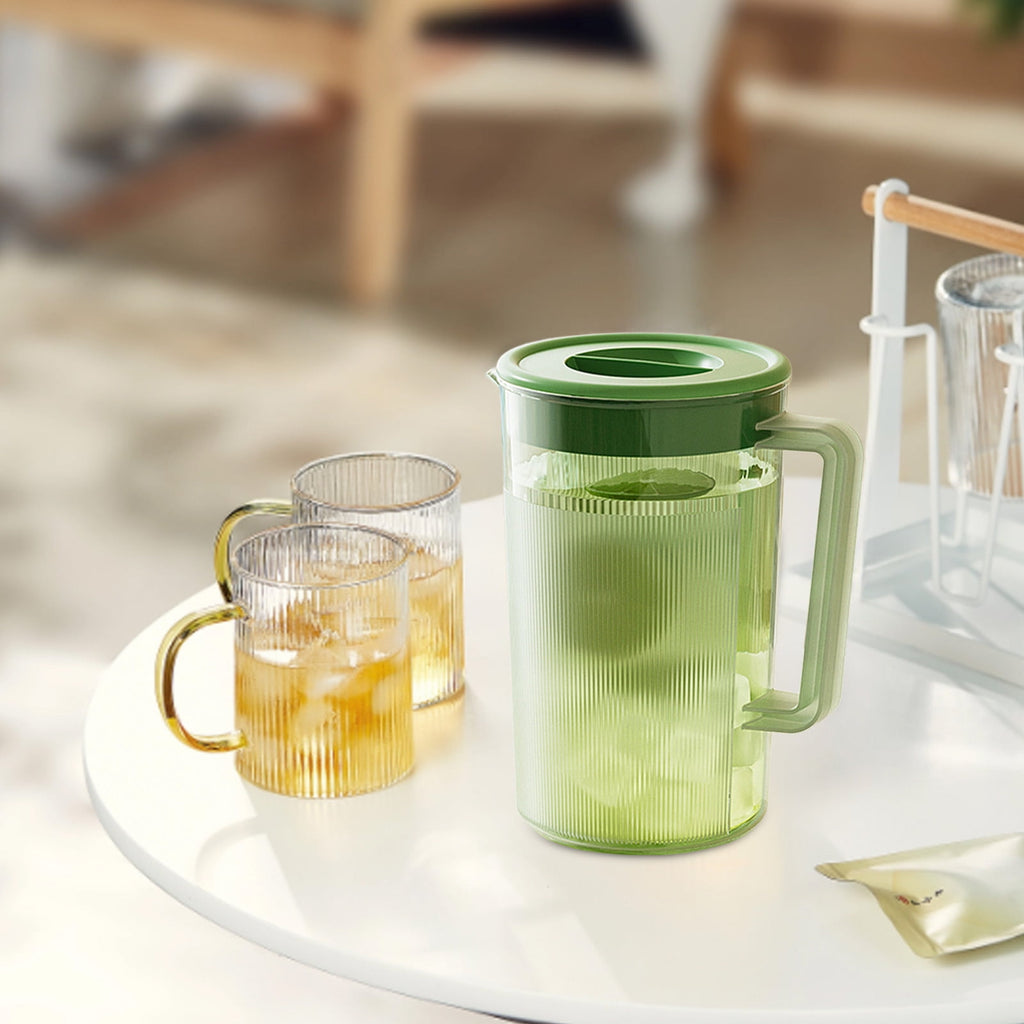 Water Pitcher with Lid, 2 L Plastic Pitcher for Tea & Juice Water, Hot/Cold Water Jug, Tea Pitcher, Juice Pitcher, 13.5 x 7.2 x 4.7 Inch Z-7-Green