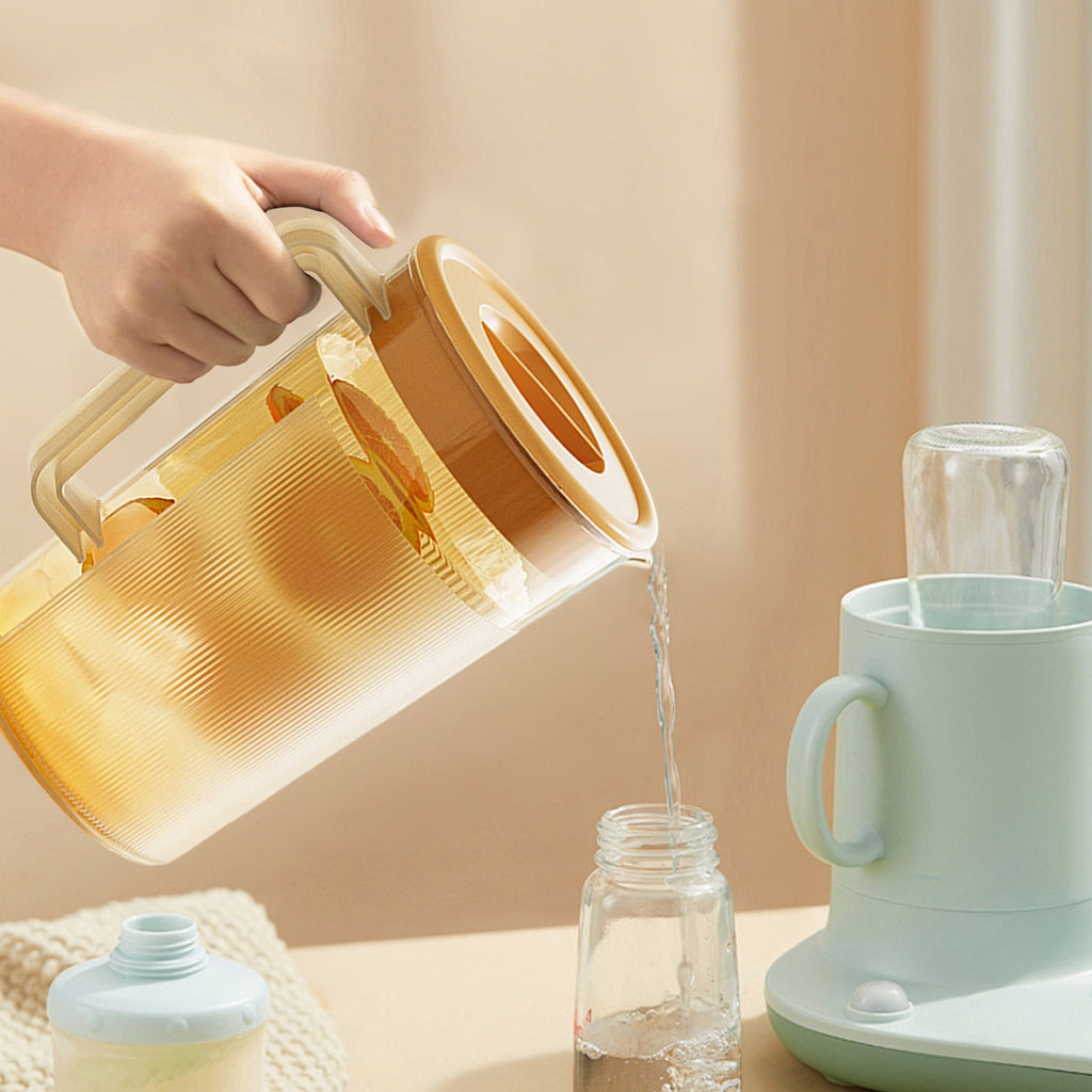 Water Pitcher with Lid, 2 L Plastic Pitcher for Tea & Juice Water, Hot/Cold Water Jug, Tea Pitcher, Juice Pitcher, 13.5 x 7.2 x 4.7 Inch Z-7-Orange