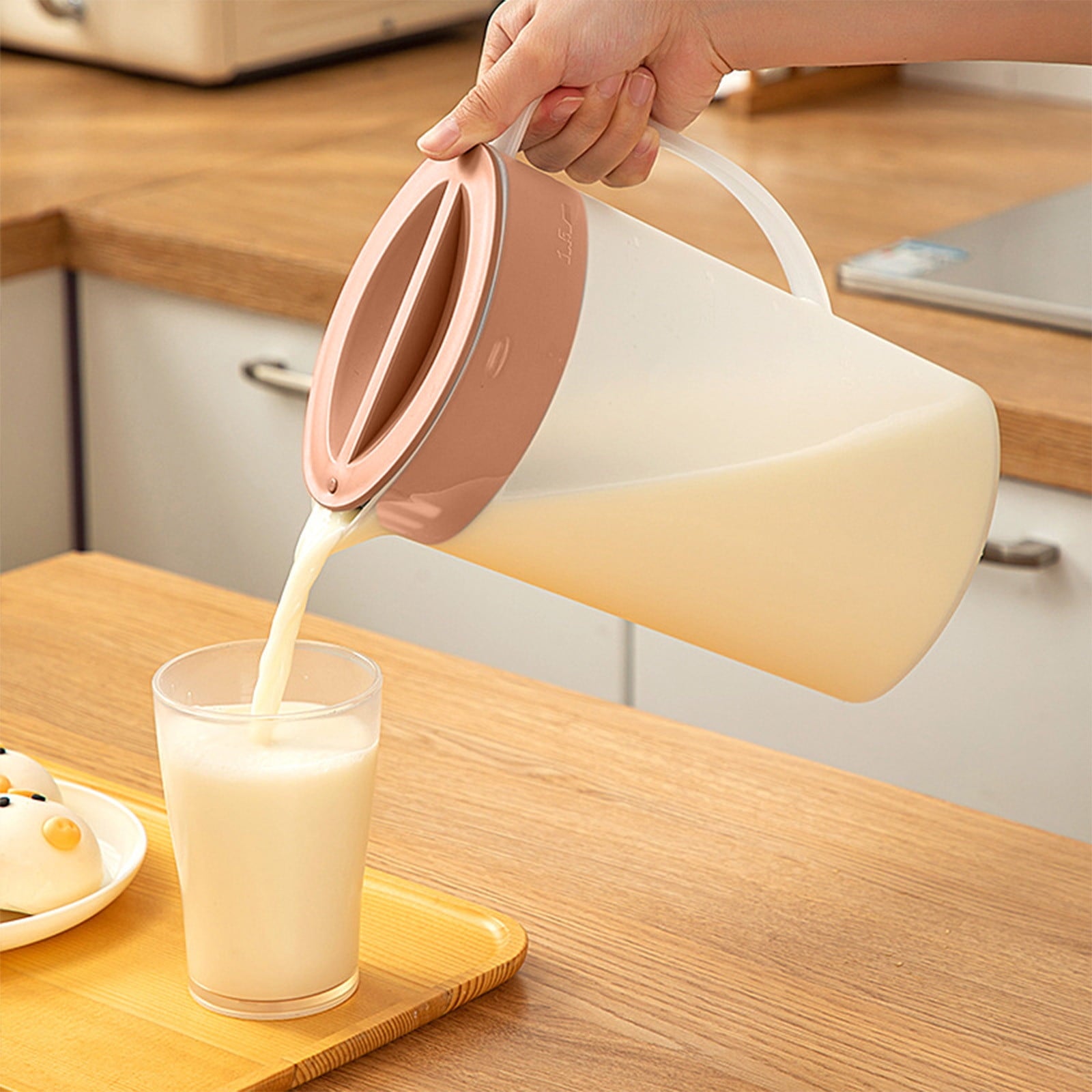 Water Pitcher with Lid, 2 L Plastic Pitcher for Tea & Juice Water, Hot/Cold Water Jug, Tea Pitcher, Juice Pitcher, 13.5 x 7.2 x 4.7 Inch Z-8-Pink