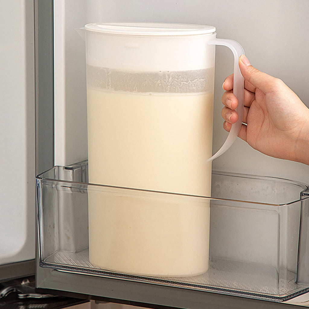 Water Pitcher with Lid, 2 L Plastic Pitcher for Tea & Juice Water, Hot/Cold Water Jug, Tea Pitcher, Juice Pitcher, 13.5 x 7.2 x 4.7 Inch Z-8-White
