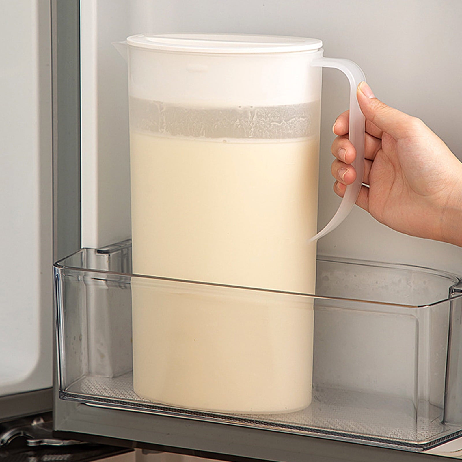 Water Pitcher with Lid, 2 L Plastic Pitcher for Tea & Juice Water, Hot/Cold Water Jug, Tea Pitcher, Juice Pitcher, 13.5 x 7.2 x 4.7 Inch Z-8-White