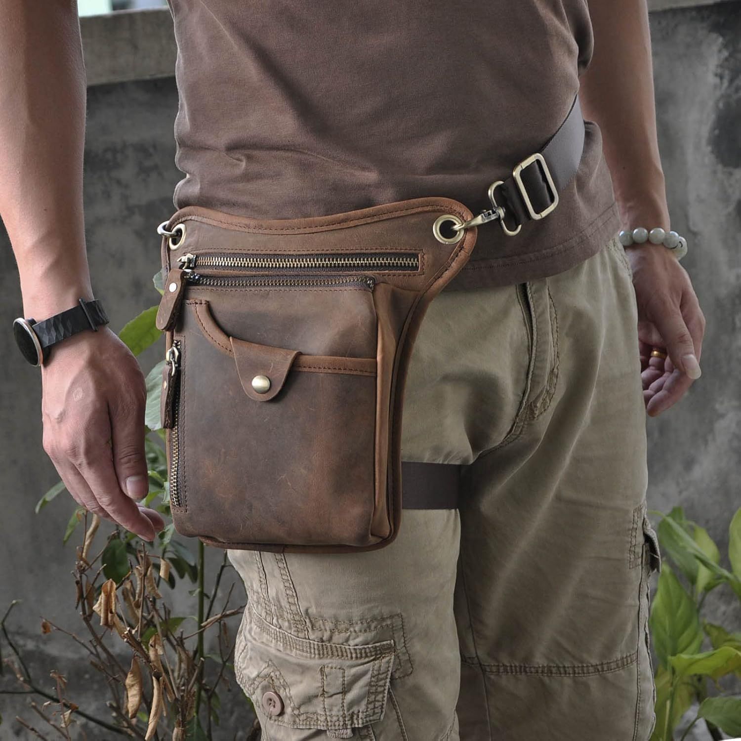 Brown men's Genuine Leather Outdoor Sporting Hiking Waist Hip Pack Messenger Shoulder Drop Leg Thigh Bag Pouches