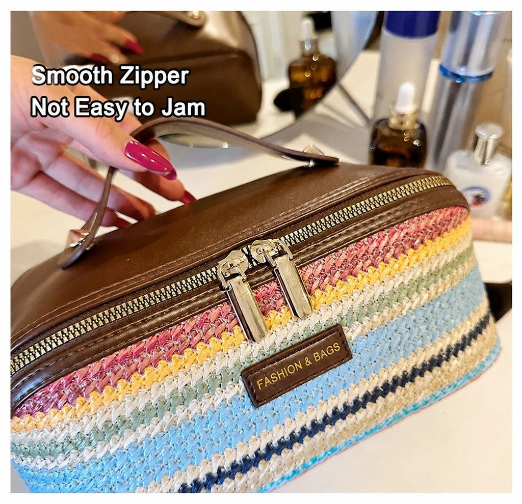 PU Large Capacity, Your Perfect Travel Companion — Stylish & Versatile Three-Dimensional Makeup Bag./Straw white