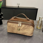 【PU Color-Block Cosmetic Bag】 Leather Handle Metal Zipper, Color-Block Simple Partition, Main Compartment Stores Cosmetics & Toiletries, Lightweight & Versatile for Commuting & Travel./beige
