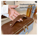 【PU Color-Block Cosmetic Bag】 Leather Handle Metal Zipper, Color-Block Simple Partition, Main Compartment Stores Cosmetics & Toiletries, Lightweight & Versatile for Commuting & Travel./beige