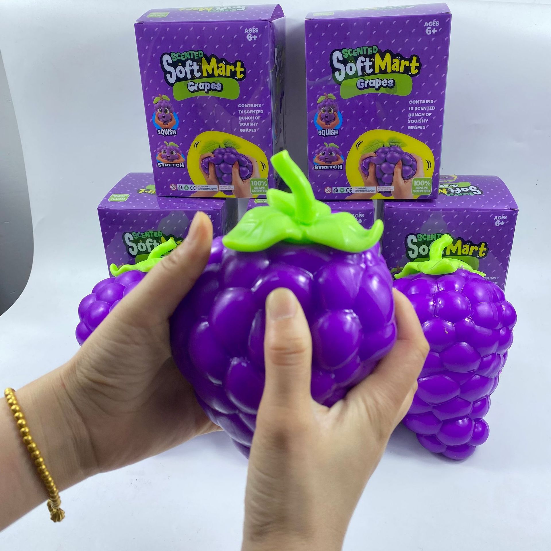Extra large purple grape squishy toy, realistic and plump TPR soft gel, 19.5cm super size, soft and bouncy for ultimate stress relief, a desktop decompression tool suitable for both adults and children.