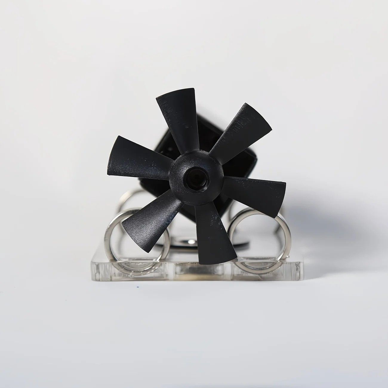 Magnetic levitation solar ornament, zero power consumption anti-gravity rotation, light luxury desktop decoration, full of tech appeal, perfect for gifting or personal use.