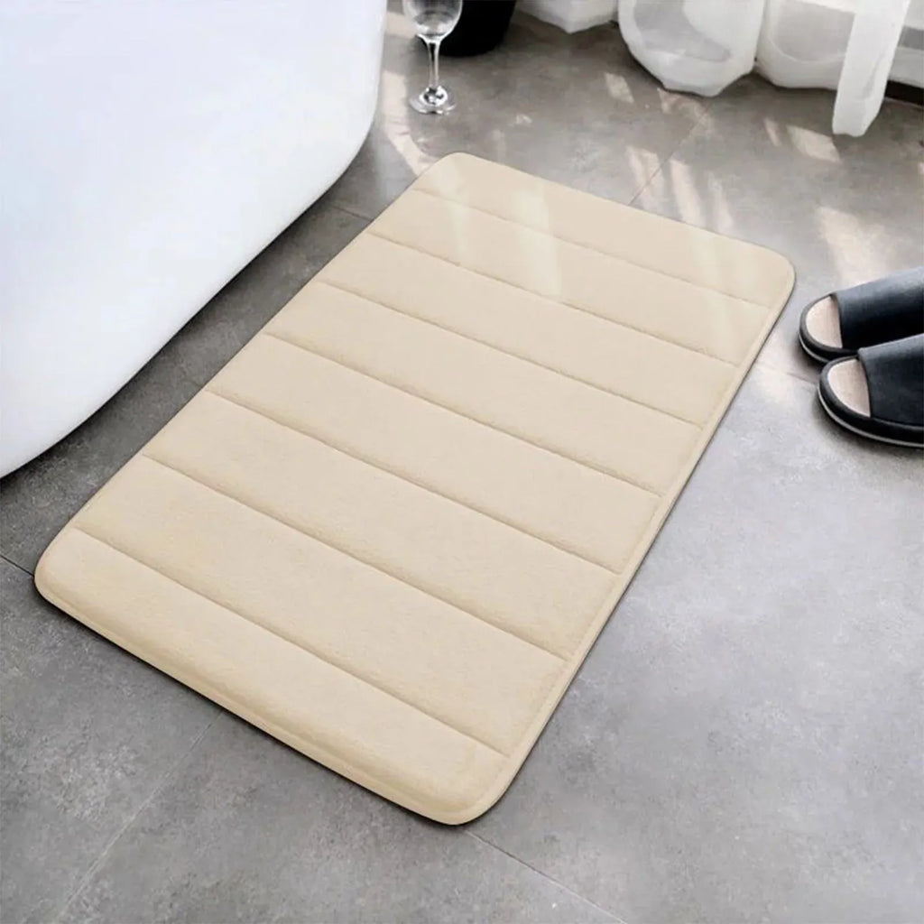 White Non Slip Absorbent Bathroom Rug, Extra Soft Machine Washable Bath Mat for Tub and Shower, 24 x 16 in