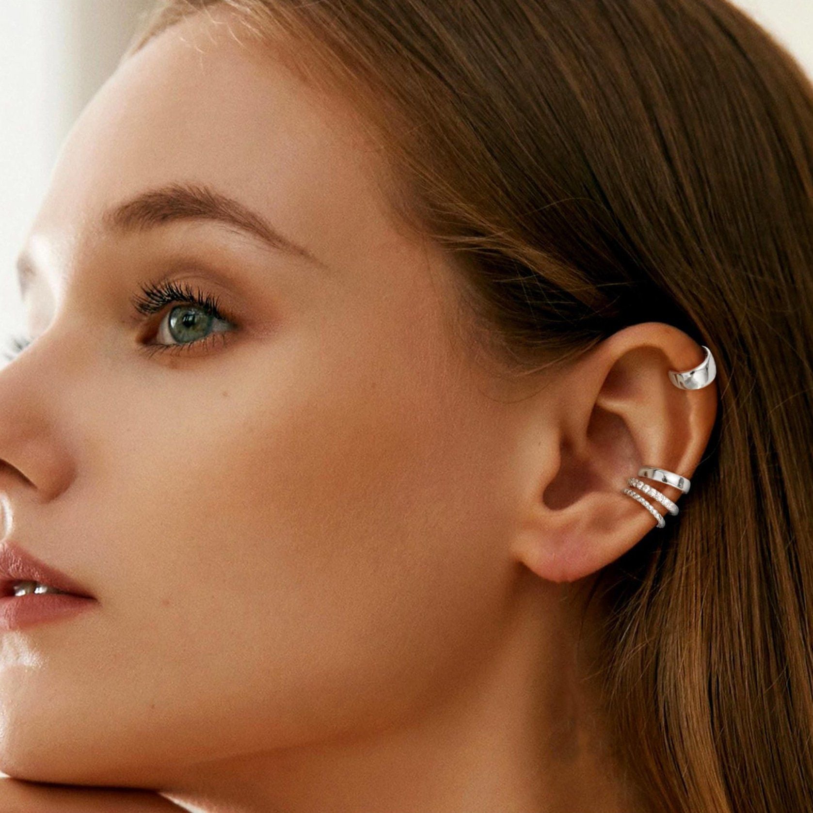4 Pairs 14K Gold Plated Ear Cuffs, Non Piercing Adjustable Clip On Cartilage Earrings for Women
