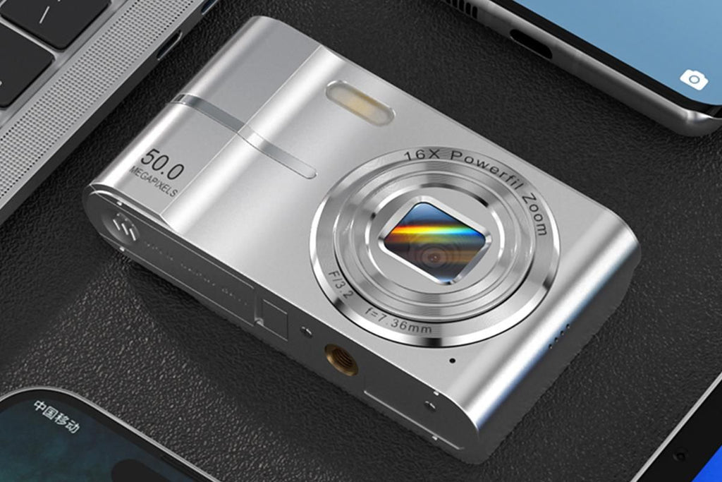 Digital Camera 4K Screen Video Camera With 32GB Memory Card-Silver
