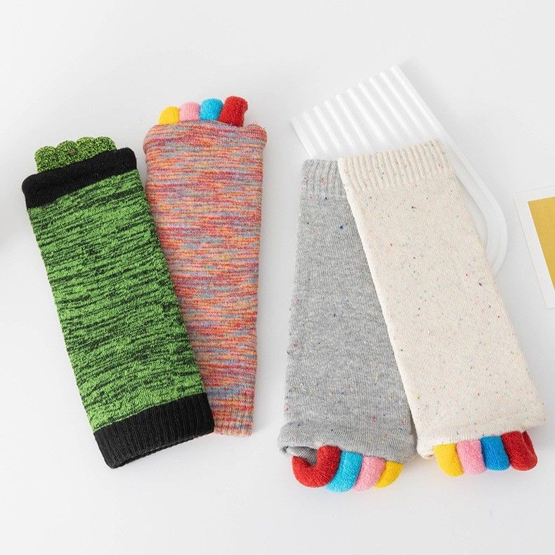 Five Toe Separator Yoga Socks Non Slip Open Toe Pilates Barre Foot Socks Breathable Stretch Studio Workout Socks-Pink