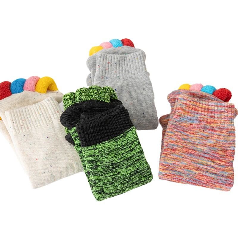 Five Toe Separator Yoga Socks Non Slip Open Toe Pilates Barre Foot Socks Breathable Stretch Studio Workout Socks-White