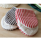 Microwave Oven Gloves Heat Resistant Stripe Pattern Thick Cotton Oven Mitts with Lanyard Red