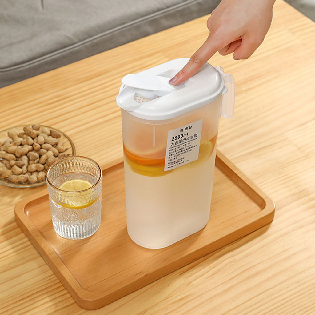Fridge Door Water Pitcher 2500ML Large Capacity Refrigerator Water Pitcher with Lid for Picnics Trips