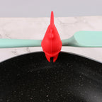 Kitchen Rooster Pot Clip Soft Elastic Silicone Rooster Kitchen Accessories Clip for Home Red