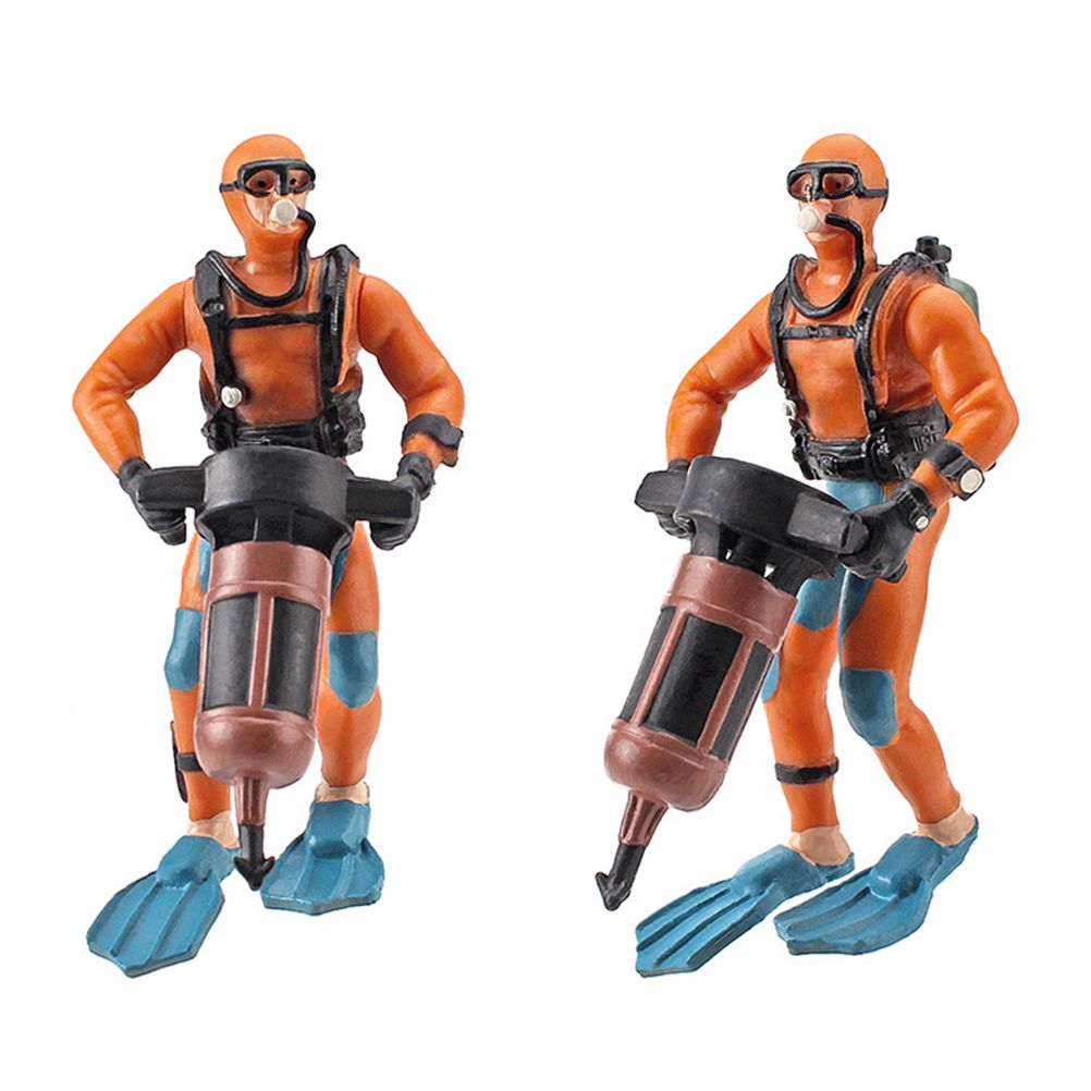 4Pcs Mini Diver Figurines Model Simulation Underwater Adventure Diver Figure Playset for Scene Layout Table Ornaments