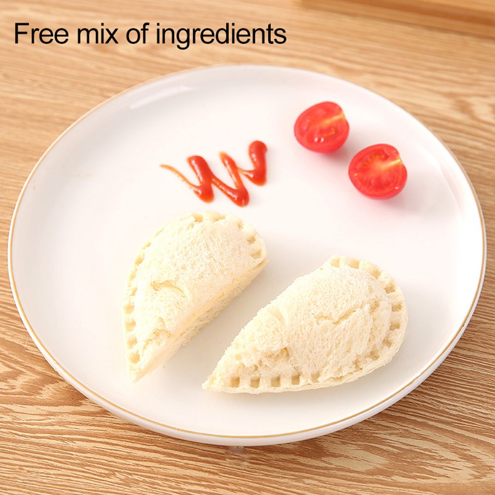 Heart Shape Sandwich Cutter Sealer Bread Decruster Pancake Maker DIY Cutters Bento Box Sandwich Decruster Press Mold for Kids