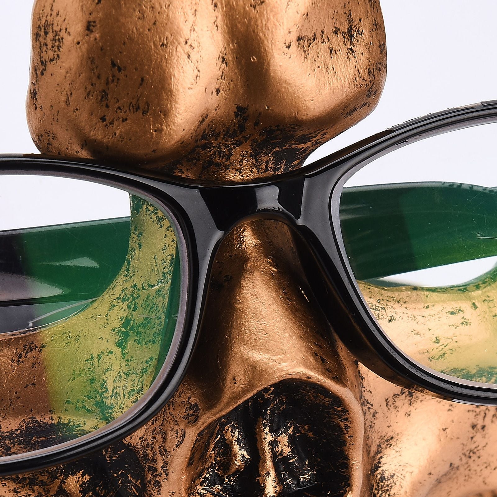 Skull Glasses Holder Sturdy Resin Rich Details Vivic Colors Skull Glasses Stand