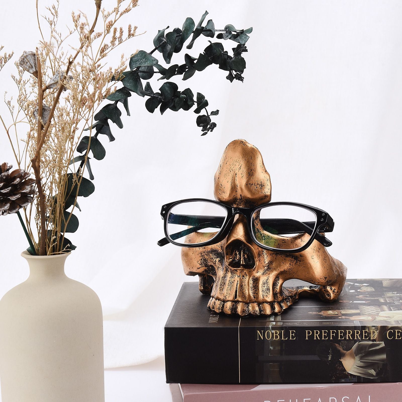 Skull Glasses Holder Sturdy Resin Rich Details Vivic Colors Skull Glasses Stand