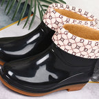 Womens Rain Boots Fashion Antiskid Short Rain Boot Round Head Radian PVC Plastic Rain Boots Black Padded 37