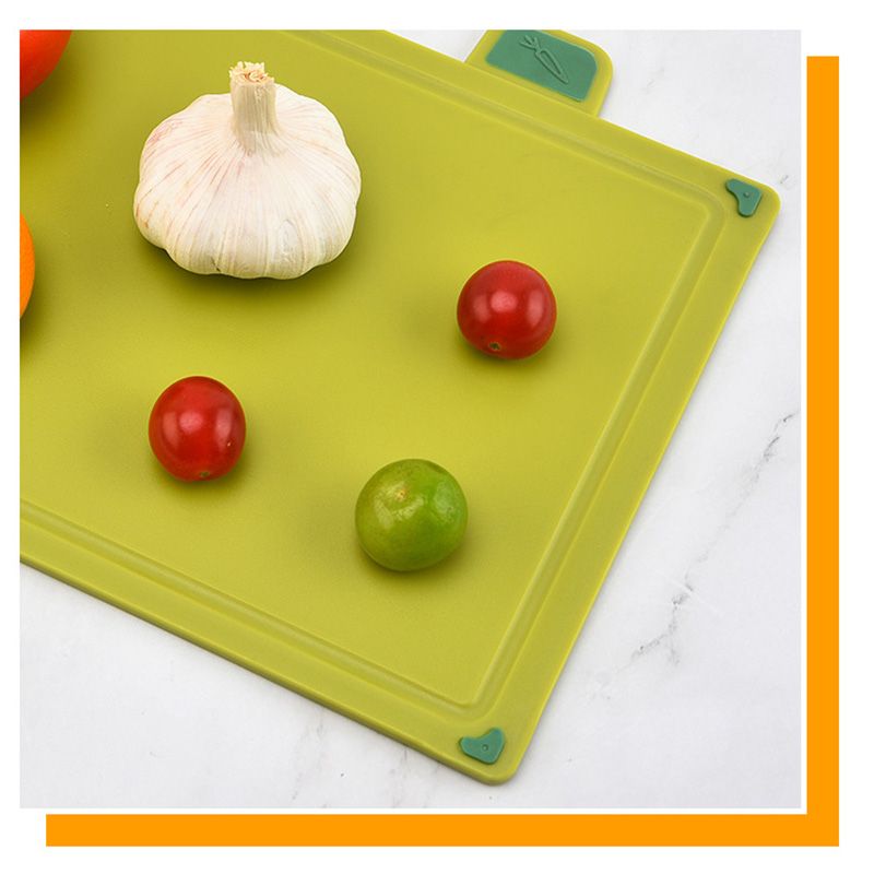 4pcs Food Classification Chopping Boards PP TPR Portable Non Slip Cutting Boards Kitchen Tools With Non Slip Pad Irregular Form