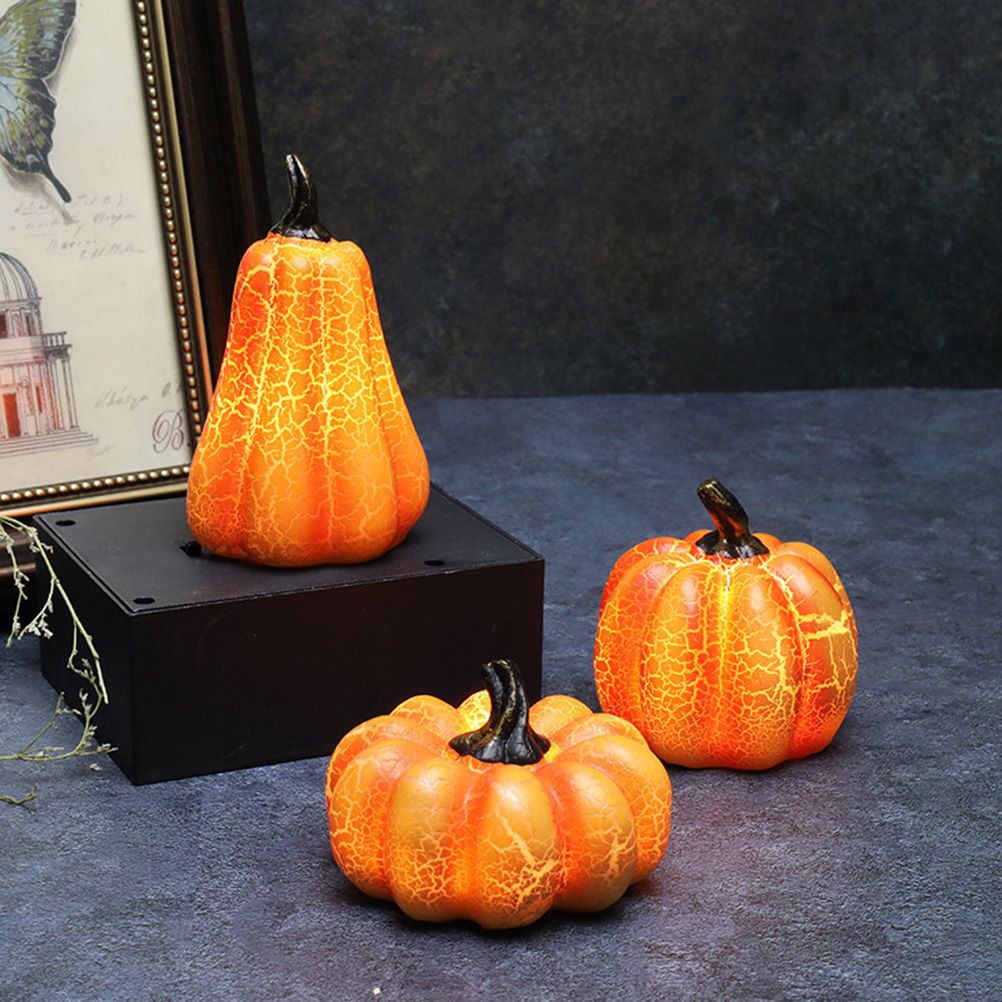 LED Halloween Pumpkin Lantern Resin Pumpkin Lamp Multiple Shapes Halloween Dress Up Props