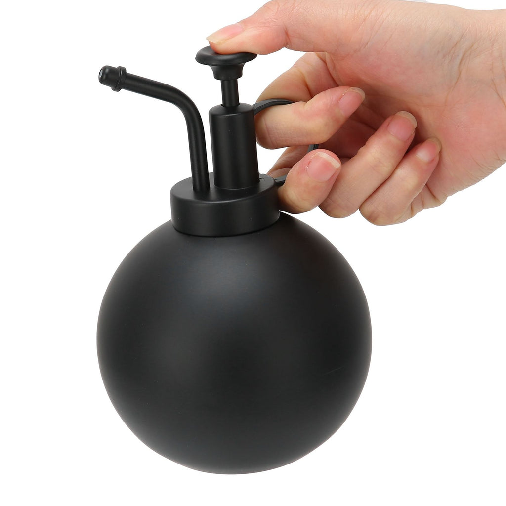 500ml Watering Pot Vintage Hand Press Spray Bottle Garden Balcony Accessory Black