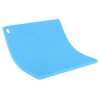 Insulation Pad Food Grade Silicone Pad AntiScalding Thickened Microwave Oven Mat for Kitchen Use(Blue )