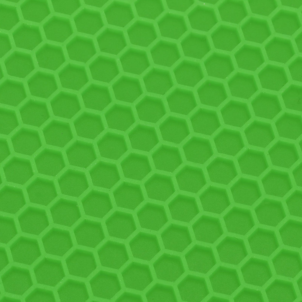 Insulation Pad Food Grade Silicone Pad AntiScalding Thickened Microwave Oven Mat for Kitchen Use(Green )