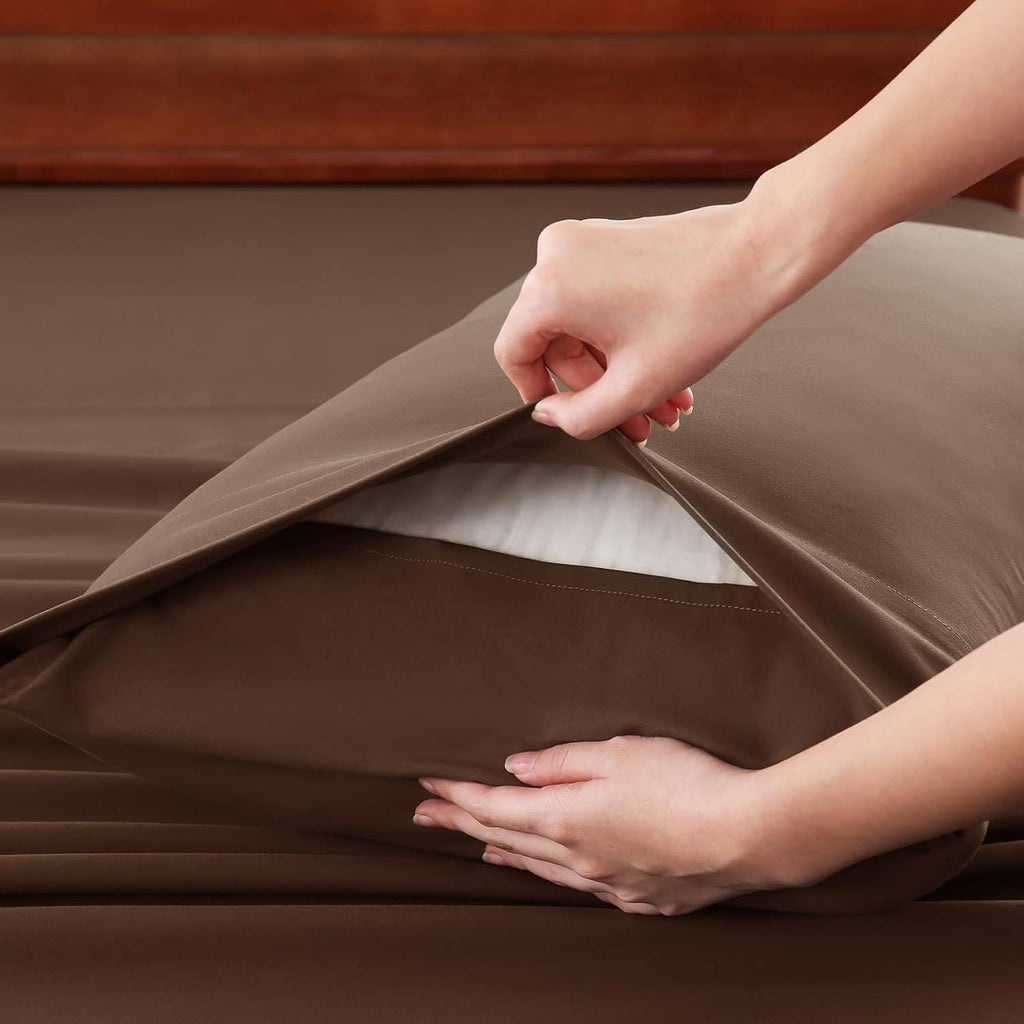 Hotel Soft Bed Sheet Set- Bedding Sheets & Pillowcases -Breathable Bedding - Wrinkle, Fade, Stain Resistant-Deep Pocket Flat Fitted Bed Sheet Set(Chocolate,King)