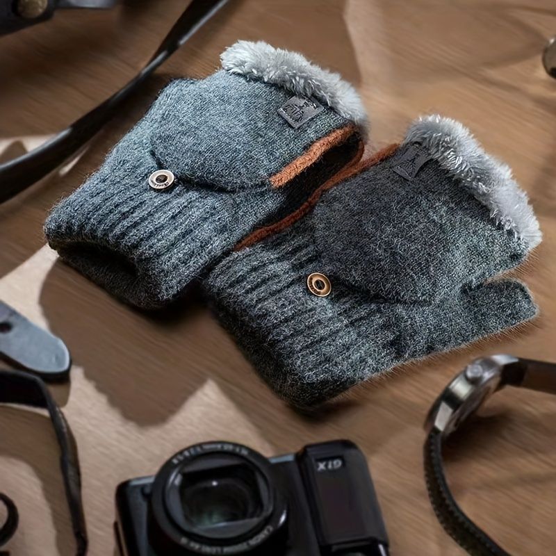 Men's Thick Knitted Flip-Top Gloves with Plush Lining, Convertible Design for Touchscreen Use, Winter Warmth for Outdoor Activities and Daily Commute (Lightgray)