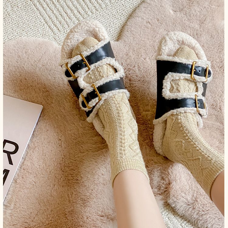 4 Pairs Women’s Wool Blend Socks Mixed Colours Soft Warm Thick Mid Calf Socks for Autumn Winter