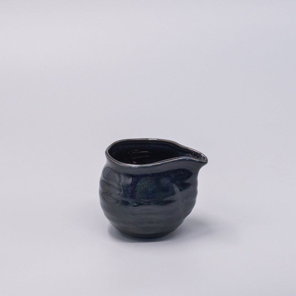 Pourer 410ml Dark Navy Glaze
